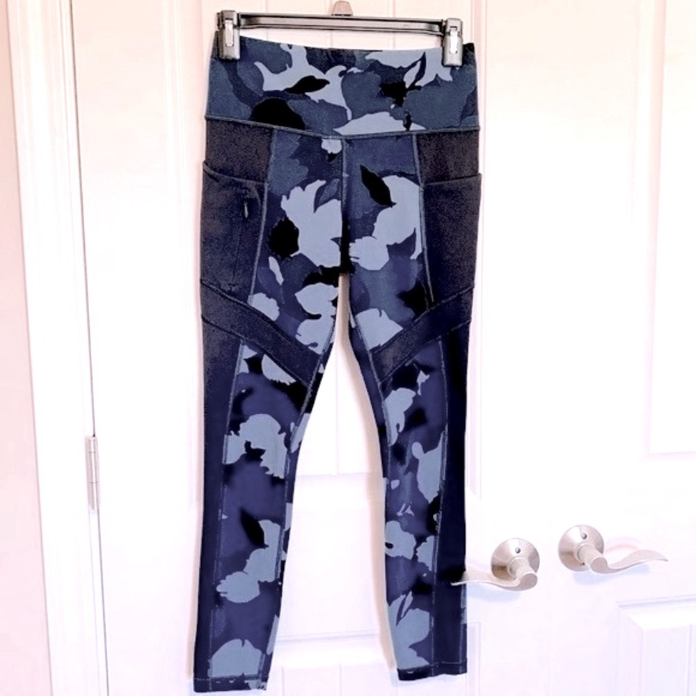 Athleta All In Navy Camo High Rise Leggings Size Extra Small